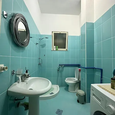 Edi's Seaside Studio,durres