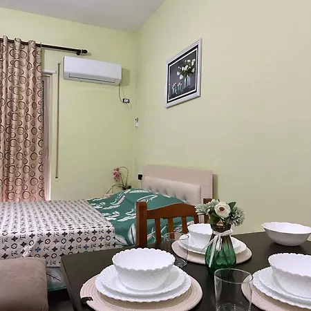 شقة Edi's Seaside Studio,durres دراس